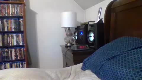 sosofaggot online show from February 2025 01:27:01 PM