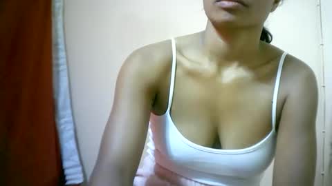 Snapshot of sourayaa chatting on June 2026 07:08:02 PM sourayaa online show from June 2026 07:08:02 PM