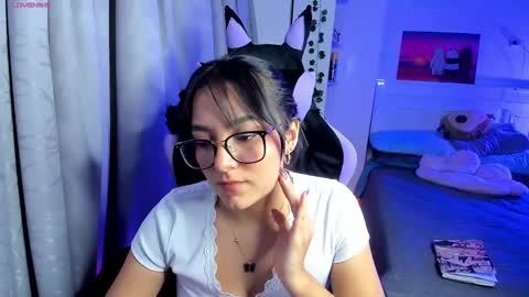 Lili online show from December 2024 11:39:02 PM