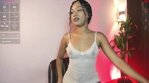 Snapshot of soy_brey chatting on June 2026 03:04:01 AM Brey online show from June 2026 03:04:01 AM