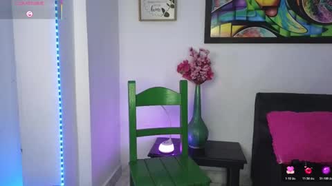 soy_isabel online show from November 2025 08:40:02 PM