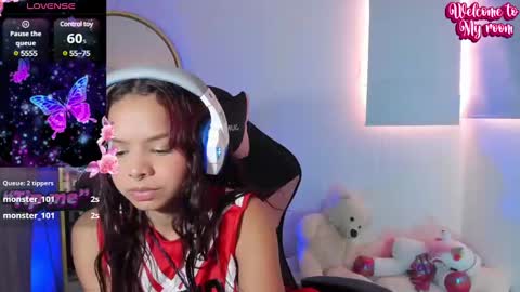 sheila smitt  online show from December 2024 08:58:01 PM