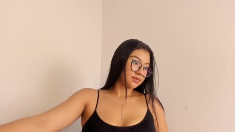 Yesi online show from April 2026 02:38:02 AM