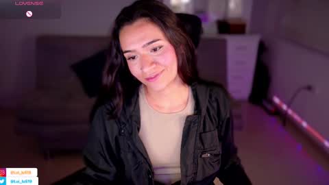 Luisa    online show from February 2025 02:31:01 AM