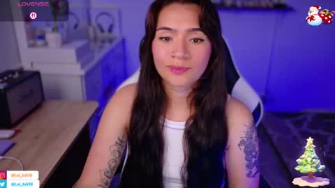 Luisa    online show from January 2026 09:41:01 PM