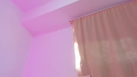 Instagram Soyamandaa  1 online show from November 2025 09:13:01 PM