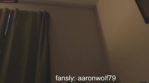 WhiteWolfFL online show from November 2025 01:09:02 PM