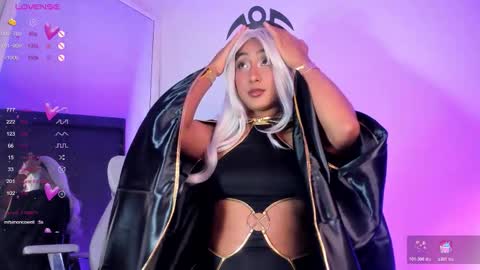 Juliana online show from October 2025 11:39:01 PM