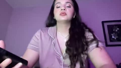 Soyoceanne online show from February 2026 06:54:01 AM