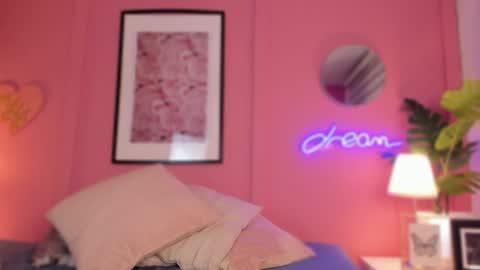 Aleja online show from January 2025 08:08:01 AM