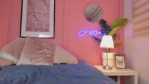 Aleja online show from February 2025 10:48:02 AM