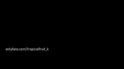 Snapshot of soytropicalfruit chatting on May 2026 07:19:02 PM You want to talk to me more personal follow me in My Channel VIP 50 the discount online show from May 2026 07:19:02 PM