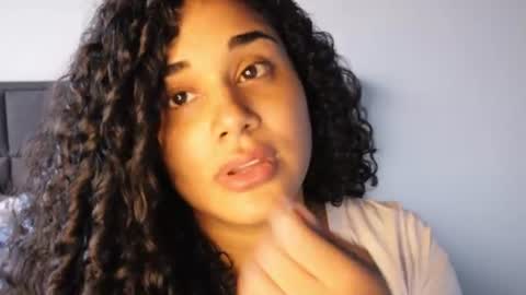 Snapshot of soytropicalfruit chatting on July 2026 09:44:02 PM You want to talk to me more personal follow me in My Channel VIP 50 the discount online show from July 2026 09:44:02 PM
