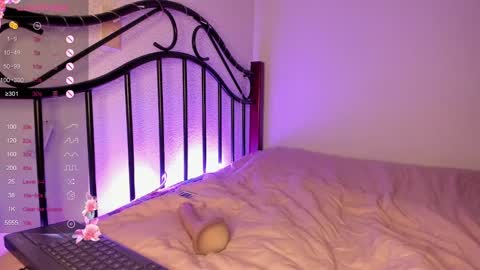 Snapshot of soyvane chatting on December 2024 03:47:02 AM VANESSA online show from December 2024 03:47:02 AM