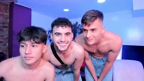 Snapshot of space_boys18 chatting on September 2025 02:27:02 AM Gabo Lucas and Justin online show from September 2025 02:27:02 AM