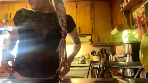 SpacieLacieLush online show from September 2025 03:34:02 PM