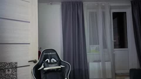 Mike online show from October 2025 11:24:01 PM