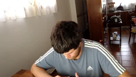 spanish online show from February 2025 05:15:01 PM