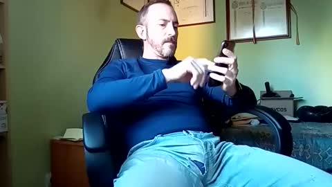 Manu  online show from January 2025 04:04:01 PM