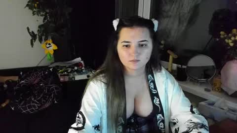 Snapshot of spanking_girls chatting on December 2024 10:52:01 PM Evgenia online show from December 2024 10:52:01 PM