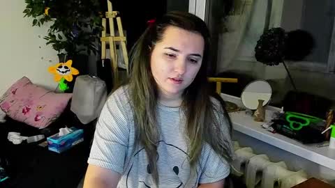 Snapshot of spanking_girls chatting on December 2024 11:42:01 PM Evgenia online show from December 2024 11:42:01 PM