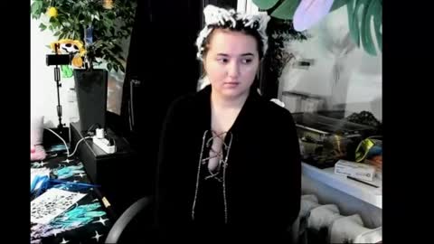 Snapshot of spanking_girls chatting on January 2025 12:04:02 AM Evgenia online show from January 2025 12:04:02 AM