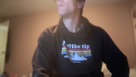 Snapshot of sparker1169 chatting on November 2025 08:52:02 AM Dad online show from November 2025 08:52:02 AM