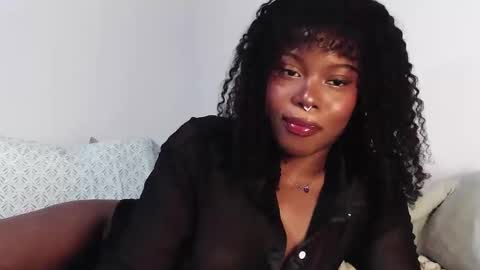 Soleil online show from November 2025 03:00:01 PM