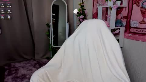 Snapshot of sparky_fox chatting on August 2026 12:01:01 AM Nika online show from August 2026 12:01:01 AM
