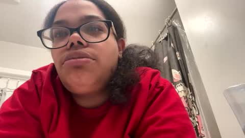 Snapshot of specialkayy06 chatting on October 2025 07:55:01 PM Specialkayy online show from October 2025 07:55:01 PM