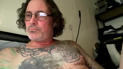 specter1972 online show from April 2026 11:13:02 PM