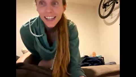 Cycling Couple online show from January 2026 04:37:02 AM