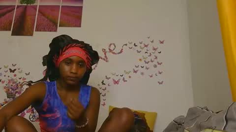 Snapshot of spicy_angels chatting on May 2026 09:48:01 AM Quinter Cheeky online show from May 2026 09:48:01 AM