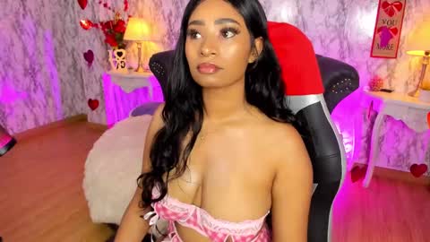 Amelia      GTM-5 817       IG Spicychoco am online show from February 2025 01:22:01 PM