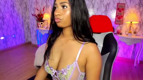 Amelia      GTM-5 817       IG Spicychoco am online show from February 2025 01:17:02 PM