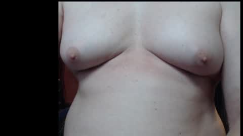 Snapshot of spider19752020 chatting on July 2026 03:41:01 PM bri and mags fun room online show from July 2026 03:41:01 PM
