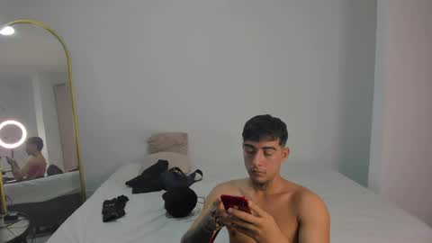 Snapshot of spider_master77 chatting on February 2026 01:02:02 AM spider master online show from February 2026 01:02:02 AM