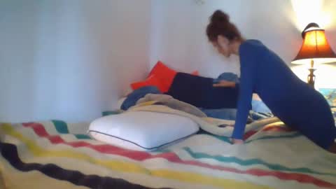 Rose online show from October 2025 06:41:02 PM