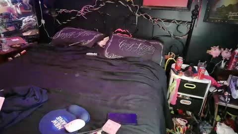 Snapshot of splashh_queen420 chatting on February 2026 02:08:02 AM Daddy His Splash Queen online show from February 2026 02:08:02 AM