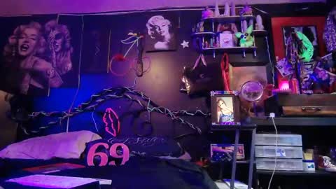 Snapshot of splashh_queen420 chatting on February 2026 02:53:02 AM Daddy His Splash Queen online show from February 2026 02:53:02 AM