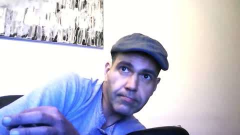 Snapshot of spliffray chatting on April 2026 12:24:02 AM spliffray online show from April 2026 12:24:02 AM