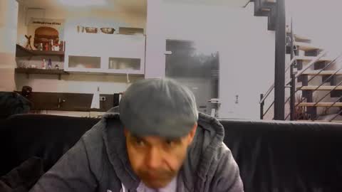 Snapshot of spliffray chatting on May 2026 02:35:01 PM spliffray online show from May 2026 02:35:01 PM