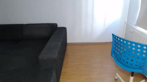 Doll online show from March 2025 11:38:02 AM