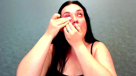 Lilith online show from January 2025 04:05:01 AM