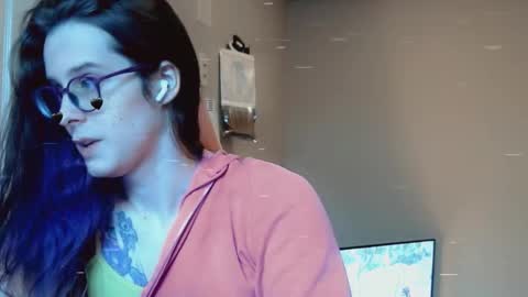 Snapshot of spooky_ghost_girl chatting on February 2026 06:59:02 PM Transghostgirl online show from February 2026 06:59:02 PM