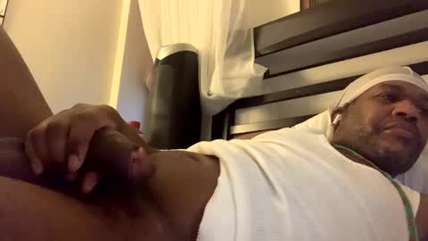 Snapshot of sportyesce chatting on February 2025 05:20:01 PM sportyesce online show from February 2025 05:20:01 PM