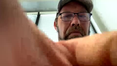 squirreldiamond online show from May 2026 11:33:02 PM