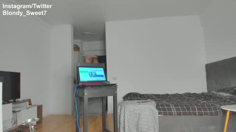 Caila online show from January 2025 03:01:01 PM