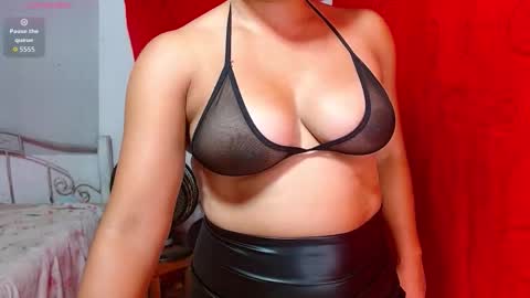 valeria online show from March 2026 07:44:01 PM