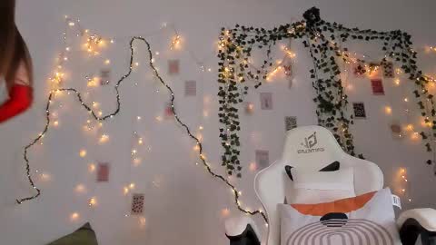 Vanessa online show from September 2025 05:18:02 PM